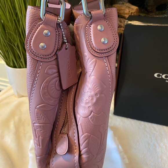 ✨NEW✨Coach Edie Shoulder Bag - Picture 5 of 10